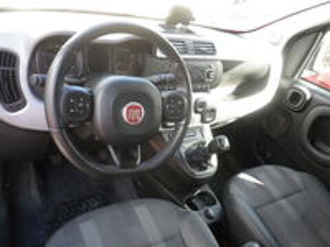 Panda Fiat 1.2L 69 City Cross 2018 occasion 13400 Aubagne