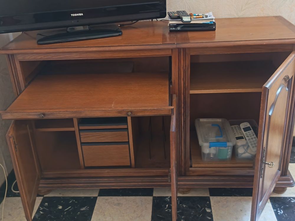 Meuble TV en ch&ecirc;ne Meubles
