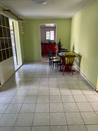 Maison à louer 6 pièces 110 m² Sainte-rose