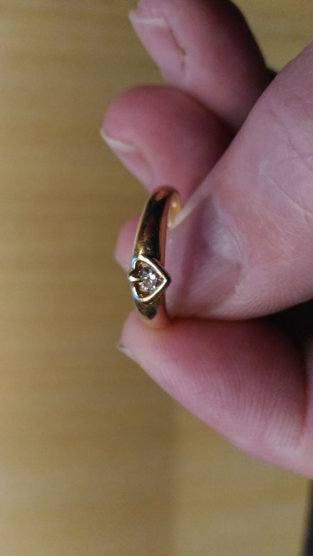 Jolie bague en or 18 k et diamant Bijoux et montres