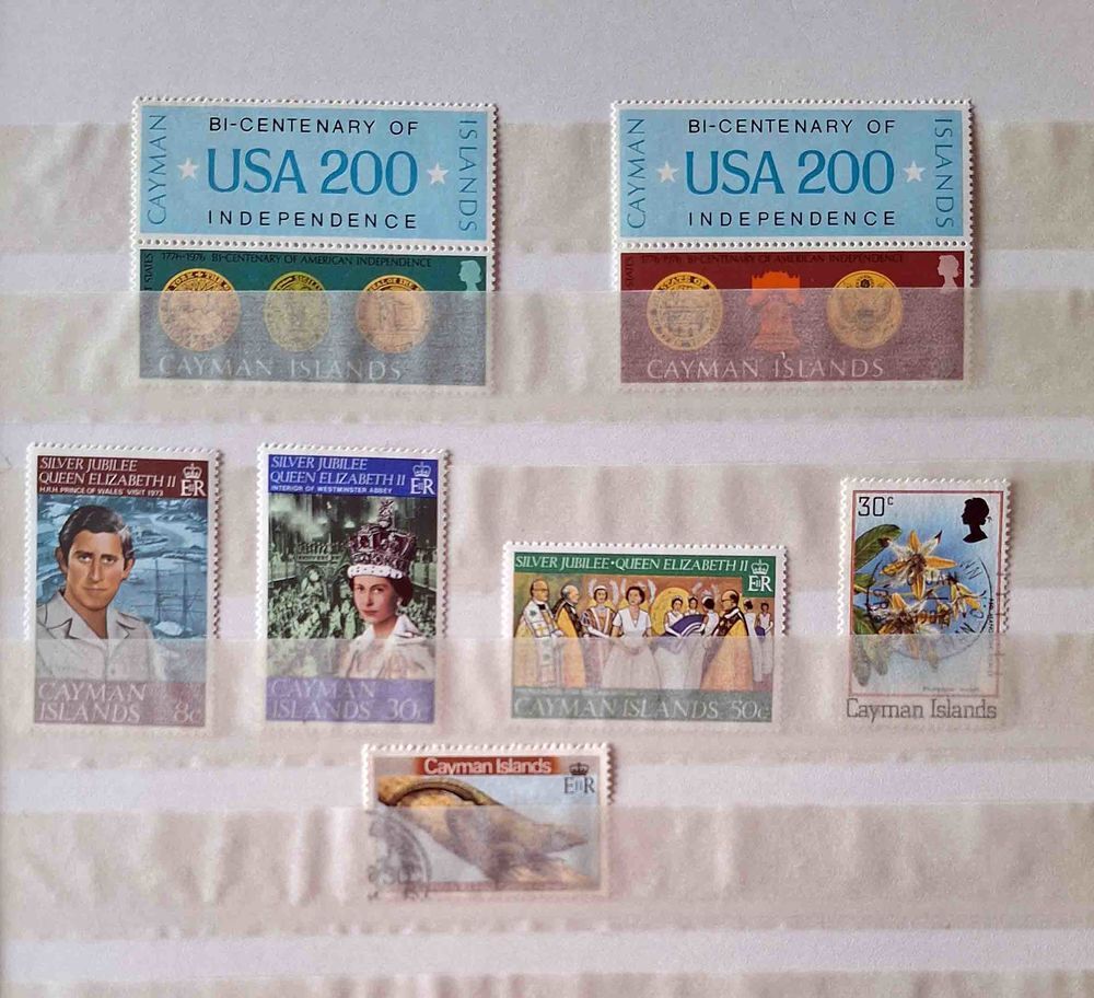 S&eacute;rie de timbres de collection de Ca&iuml;mans 