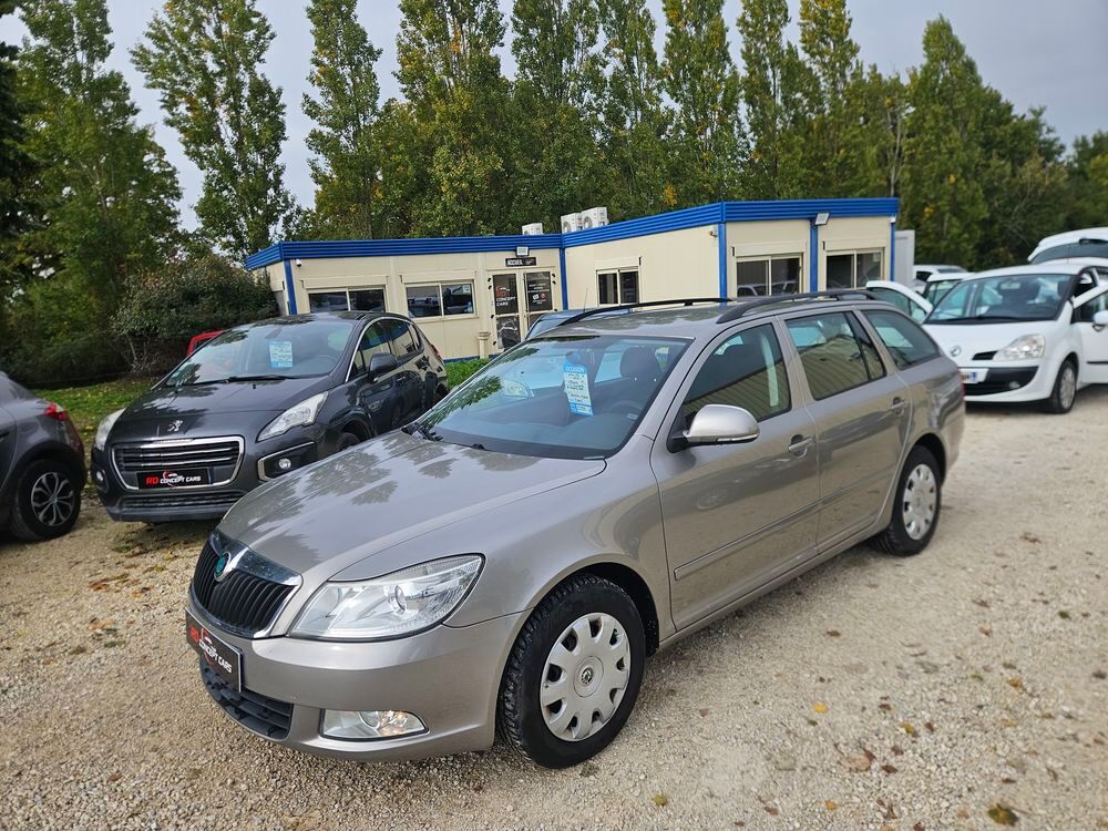Octavia 1.2 TSI 105 Active 2012 occasion 89150 Saint-Val&eacute;rien