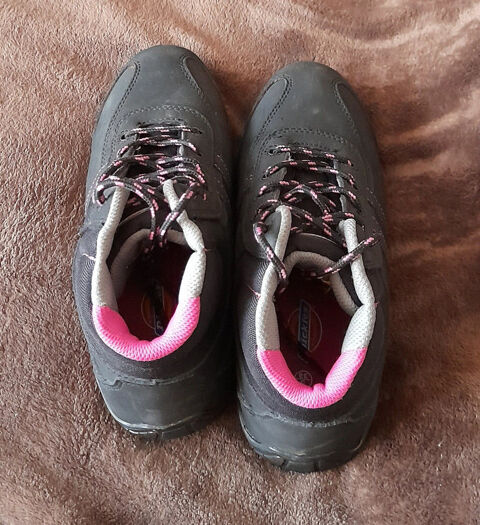 Chaussures de scurit femme pointure 38 Europe 20 Riedisheim (68)