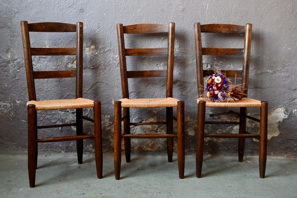 Lot de 3 Chaises paille et bois anciennes design brutaliste Meubles