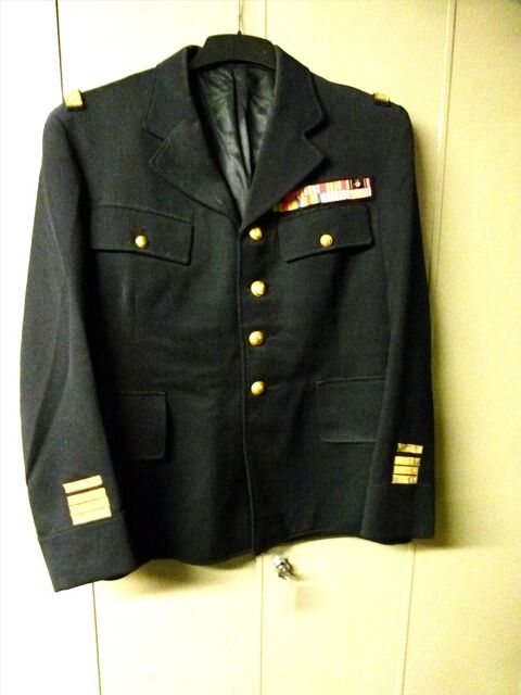 tenue  militaire 240 Brin-sur-Seille (54)