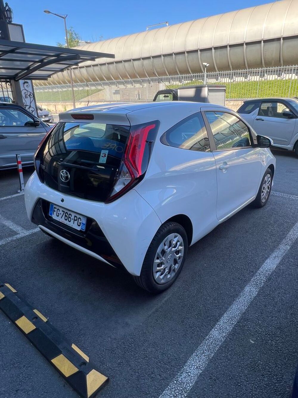 Aygo Pro 1.0 VVT-i x-play 2019 occasion 94200 Ivry-sur-Seine