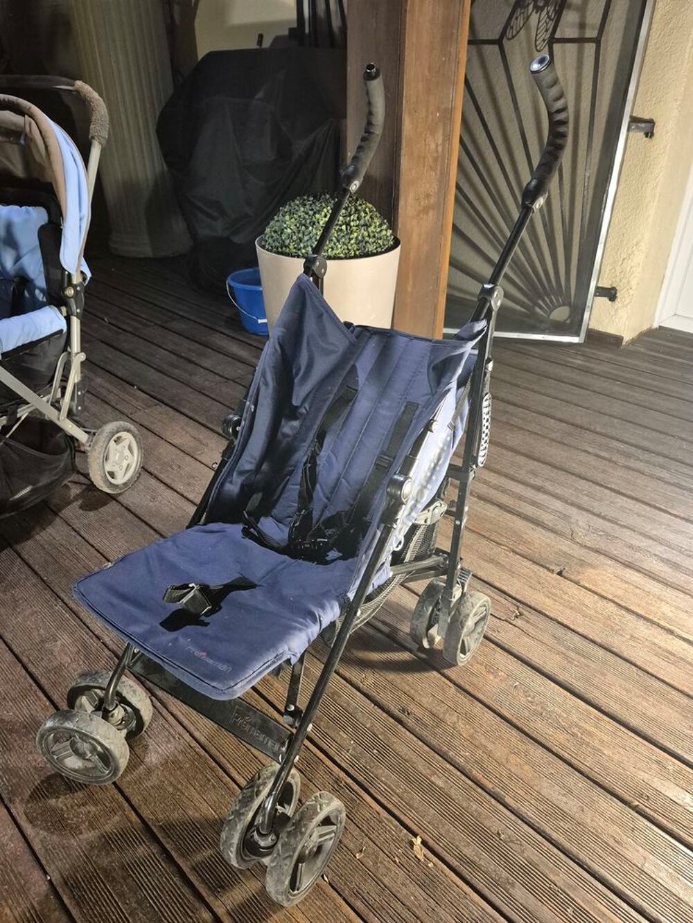Poussette canne Puériculture