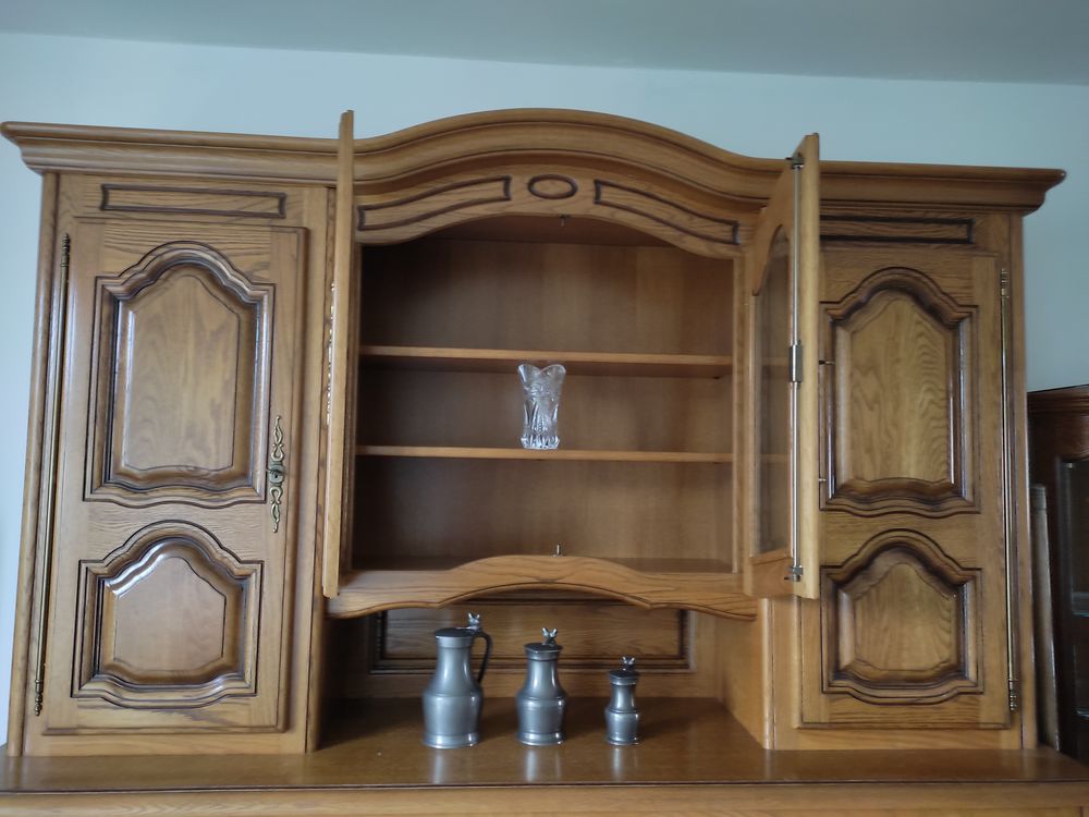 Buffet ch&ecirc;ne massif Meubles