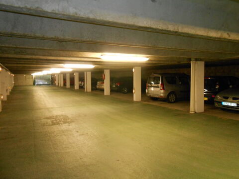  Parking / Garage � louer 15 m�