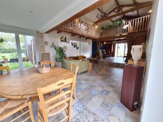  Maison  vendre 7 pices 205 m