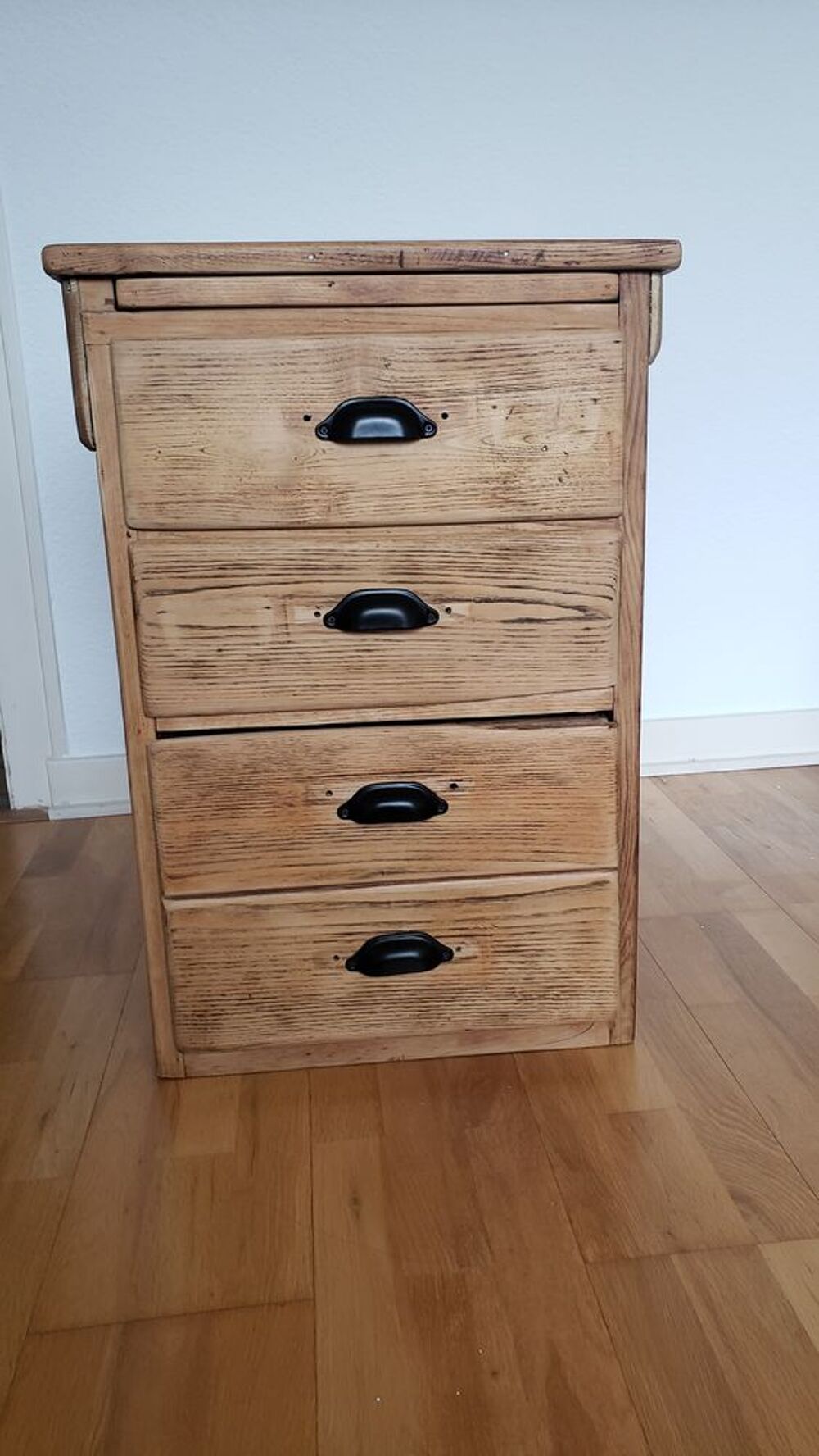 Commode de rangement en pin Meubles
