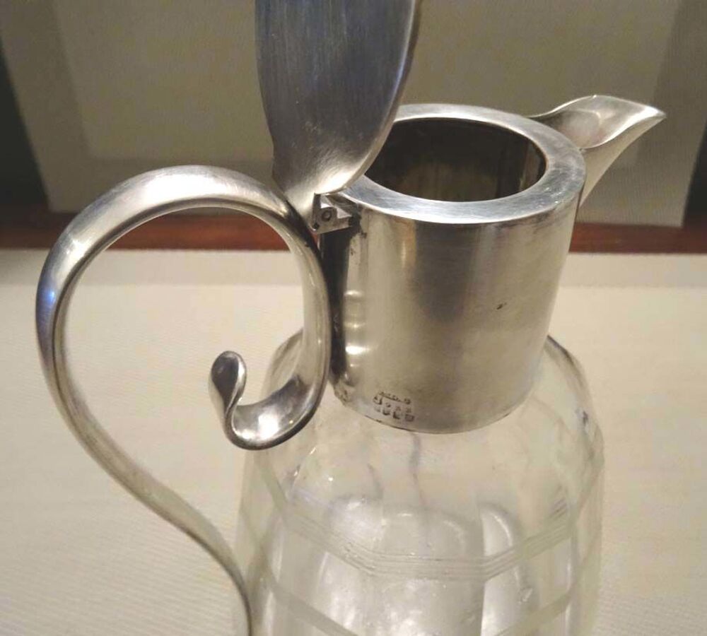 Carafe/pichet/aigui&egrave;re ancienne poin&ccedil;onn&eacute;e cristal TBE 