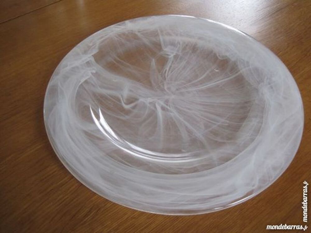 assiettes pr&eacute;sentation voile Décoration