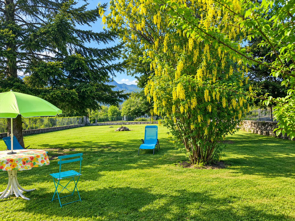 Vente Maison Maison rénovée 160 m² vue Pyrénées  terrain arboré 2 000m2 Saléchan