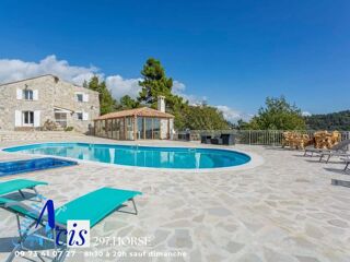  Maison à vendre 15 + pièces 745 m²