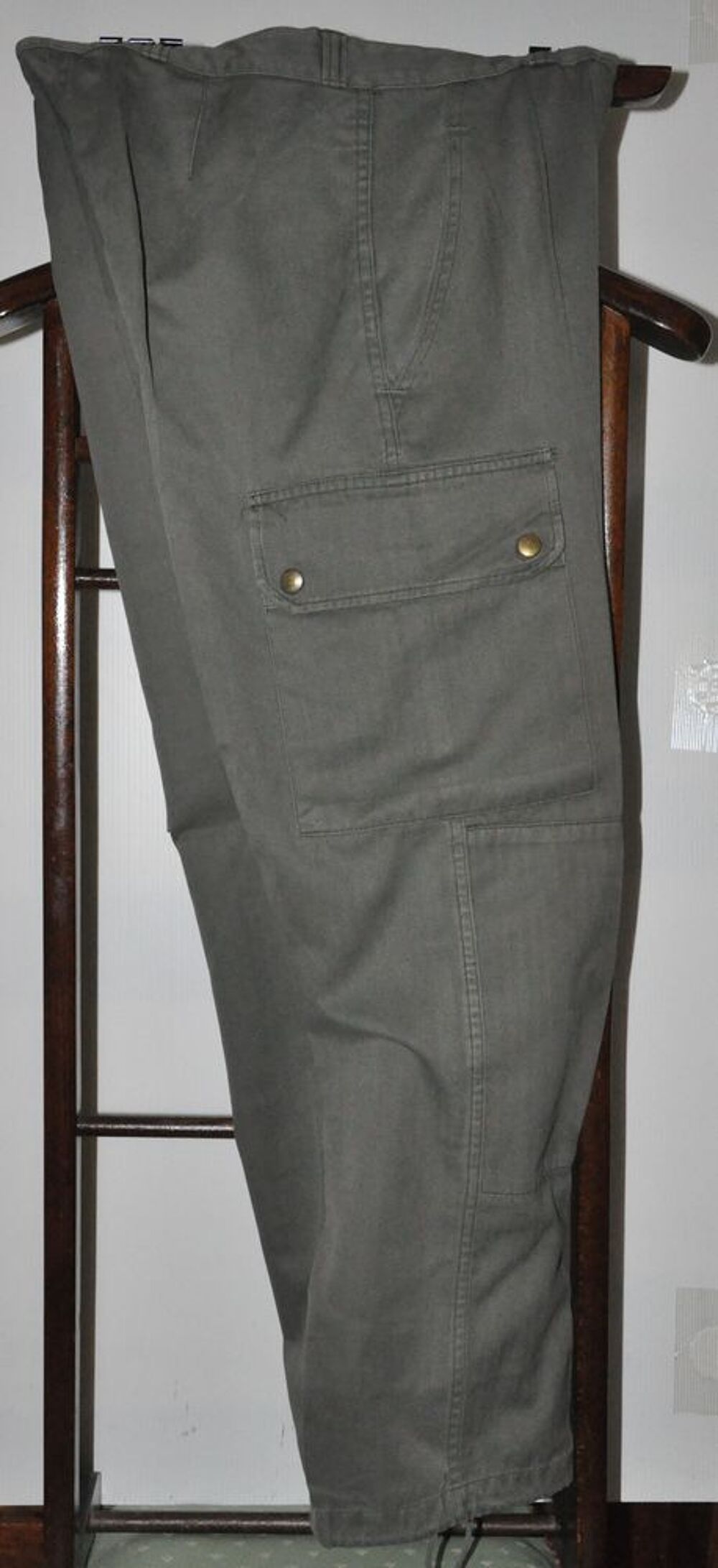 Pantalons militaire kaki Vêtements