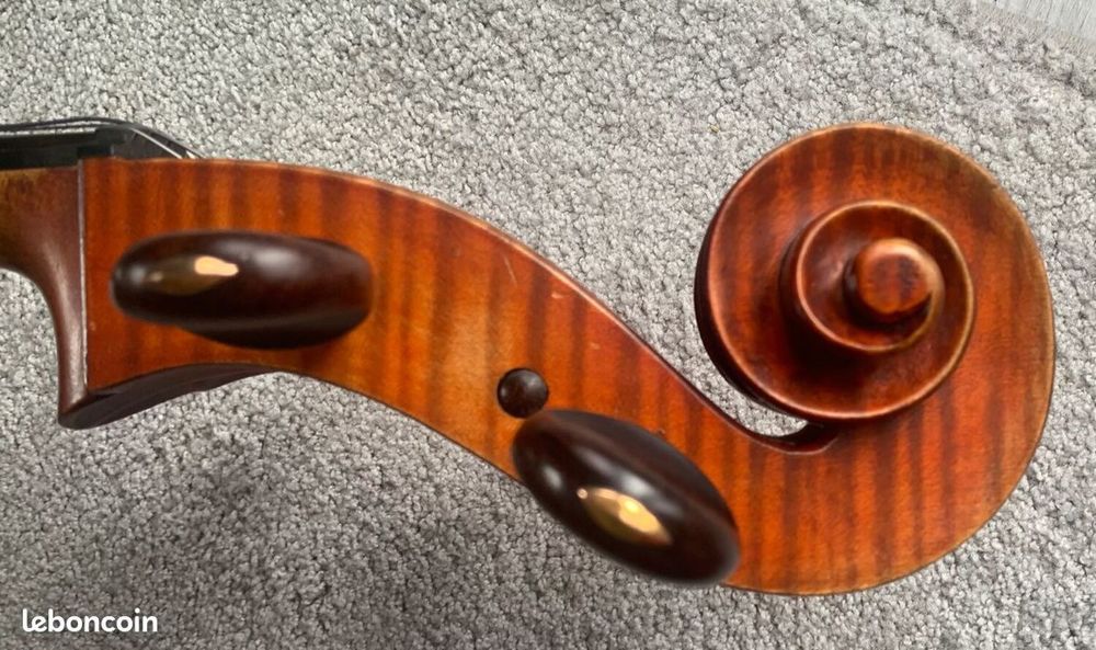 VIOLONCELLE mirecourt circa 1940 Instruments de musique