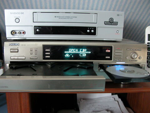 Lecteur 50 Sainte-Genevi�ve-des-Bois (45)