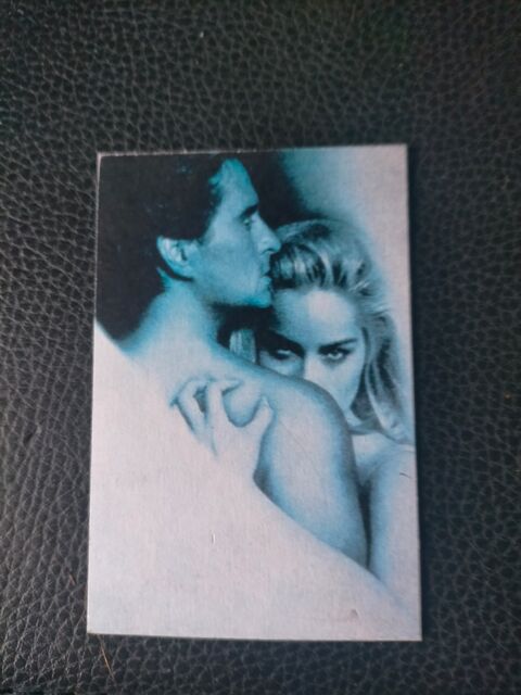 magnet basic instinct 4 Miribel (01)