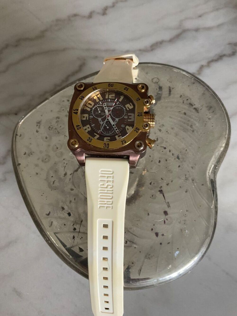 Montre femme original marque Offshore Bijoux et montres