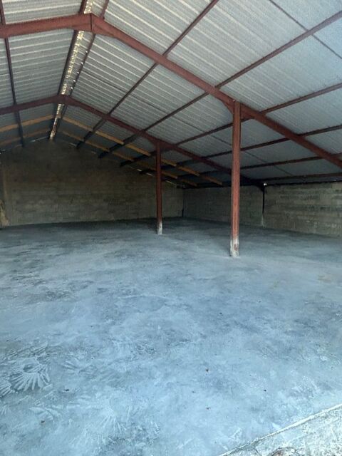  Parking / Garage � louer 210 m�