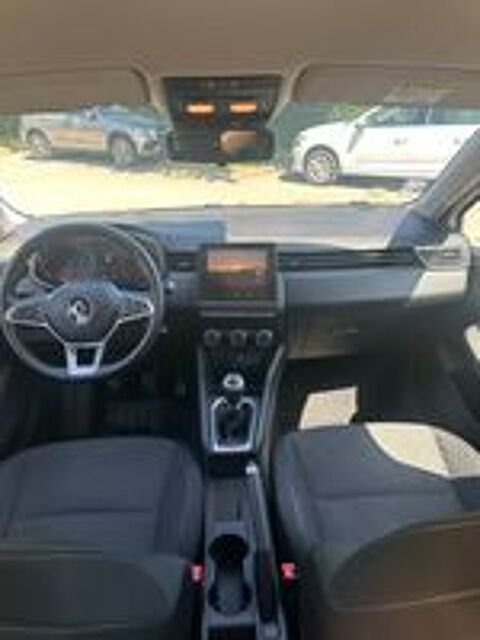 Clio V Clio Blue dCi 85 Business 2020 occasion 01700 Beynost