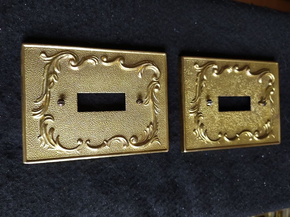 plaques interrupteur en bronze (arnould) annee 60 Décoration