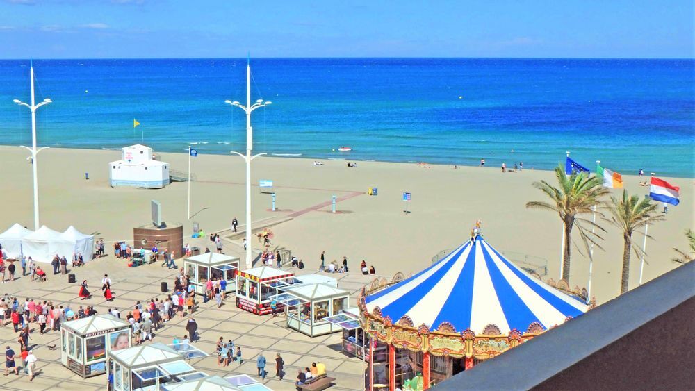   Studio + terrasse, centre plage, 1ere ligne, superbe vue mer Languedoc-Roussillon, Canet-en-Roussillon (66140)