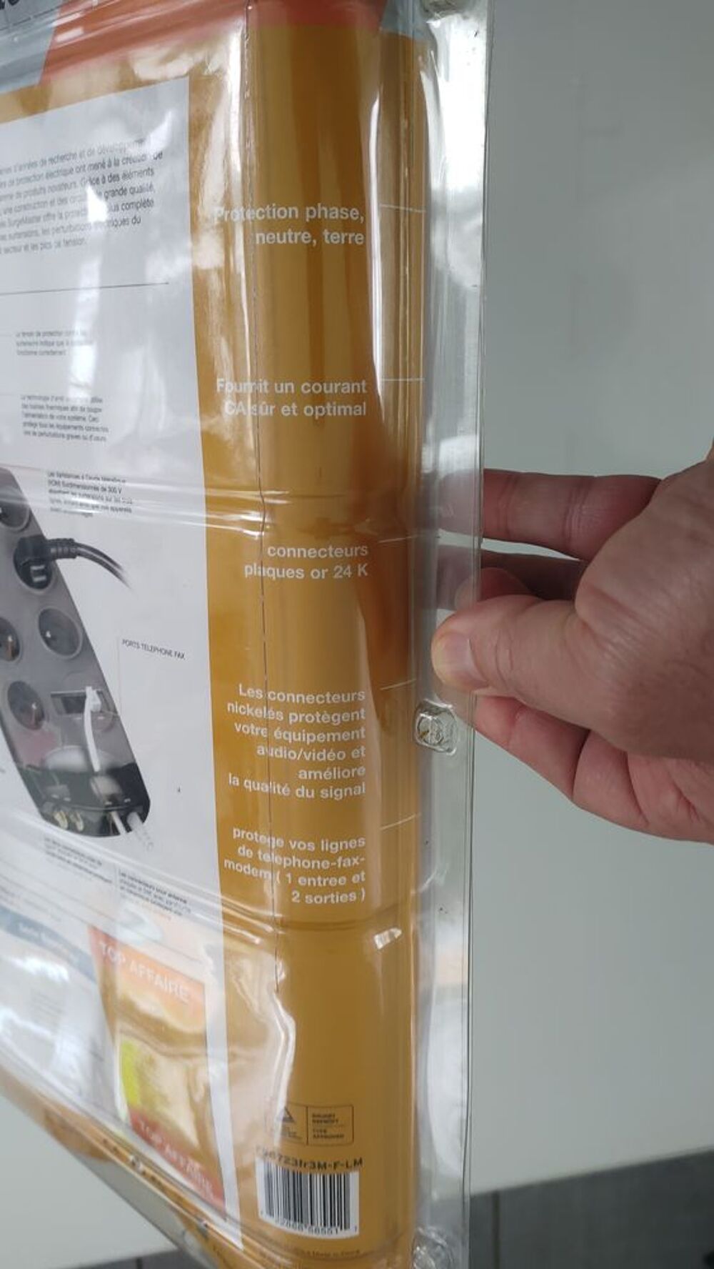 Multiprise Parasurtenseur 7p - BELKIN SurgeMaster S&eacute;rie Or Matriel informatique