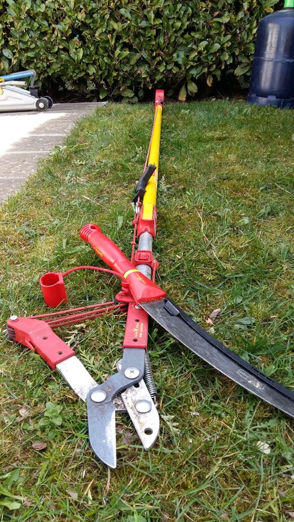 DIVERS outils de jardinnage Jardin