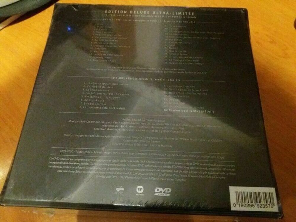 Coffret Johnny Hallyday - Rester vivant
CD et vinyles