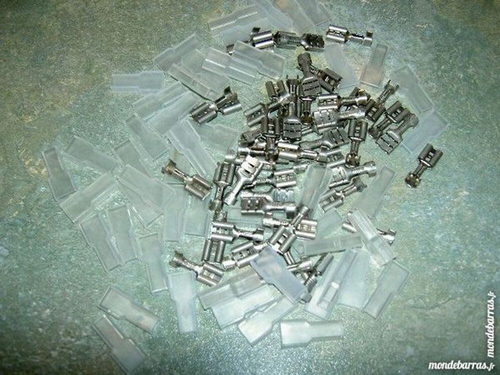 Lot de 50 cosses Femelles 6.4mm + 50 manchons Bricolage