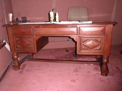 Bureau 80 Mandres-les-Roses (94)