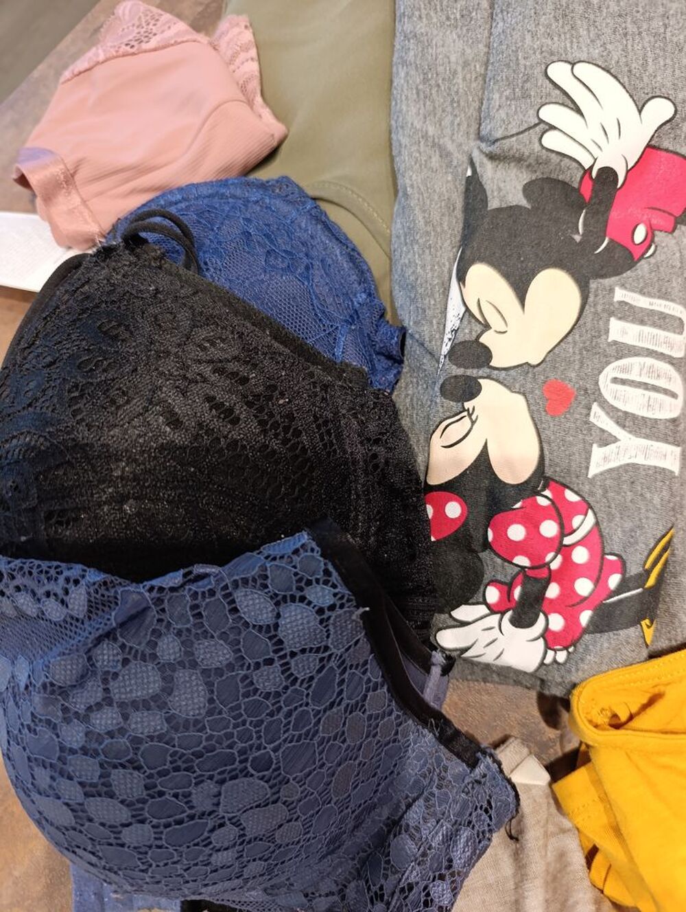 Grand Lot v&ecirc;tements 38/40 Vtements