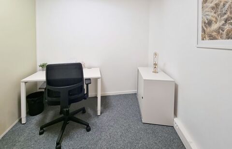 Espace de bureau priv&eacute; pour 2 personnes &agrave; BORDEAUX, MERIGNAC AIRPORT 489 33700 M�rignac