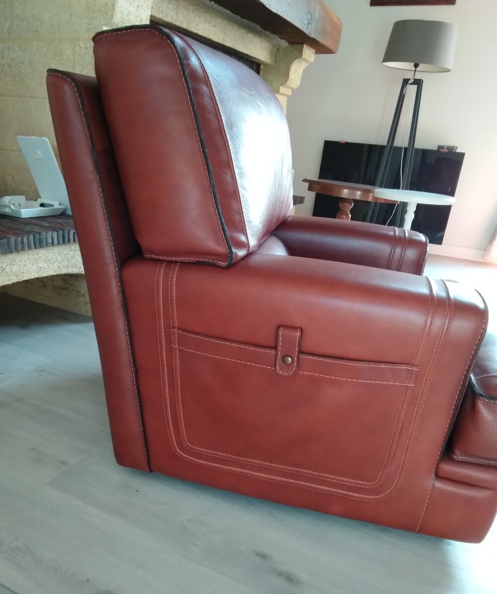Canape cuir qualit&eacute; pleine fleur. Marque Roche Bobois, , Meubles