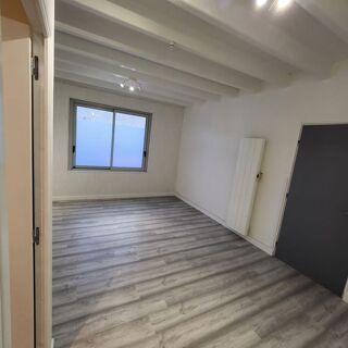  Maison à louer 5 pièces 116 m² Saint-claud