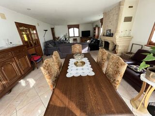  Maison à vendre 8 pièces 212 m²