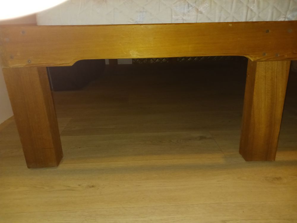 SOMMIER 204x149 cm ET MATELAS Meubles