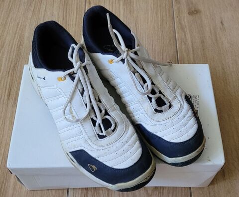 Chaussures badminton Inesis T43 EU 10 Bordeaux (33)