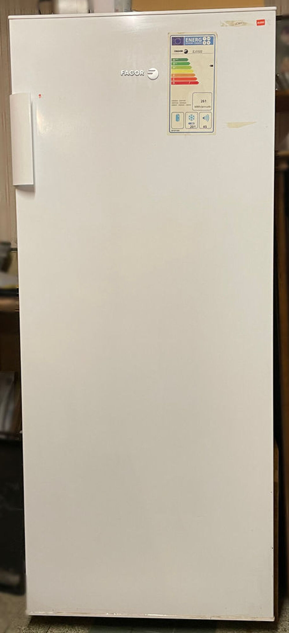 Cong&eacute;lateur armoire Fagor 201L Electroménager