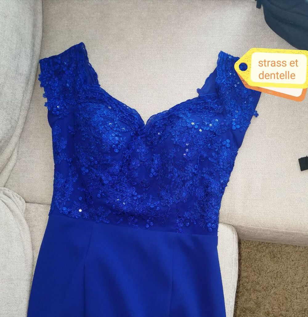 Robe cocktail sir&egrave;ne Vêtements