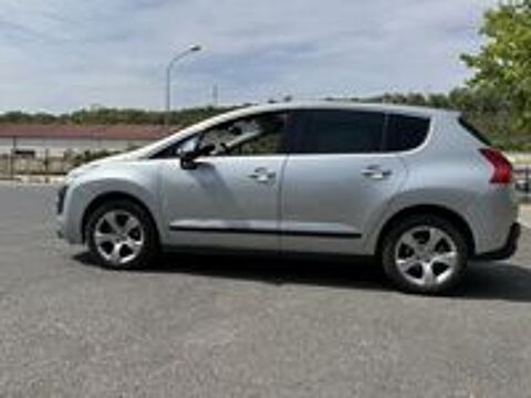 3008 1.6 HDi 16V 112ch FAP BMP6 BLUE LION Premium Pack 2011 occasion 77130 La Grande-Paroisse