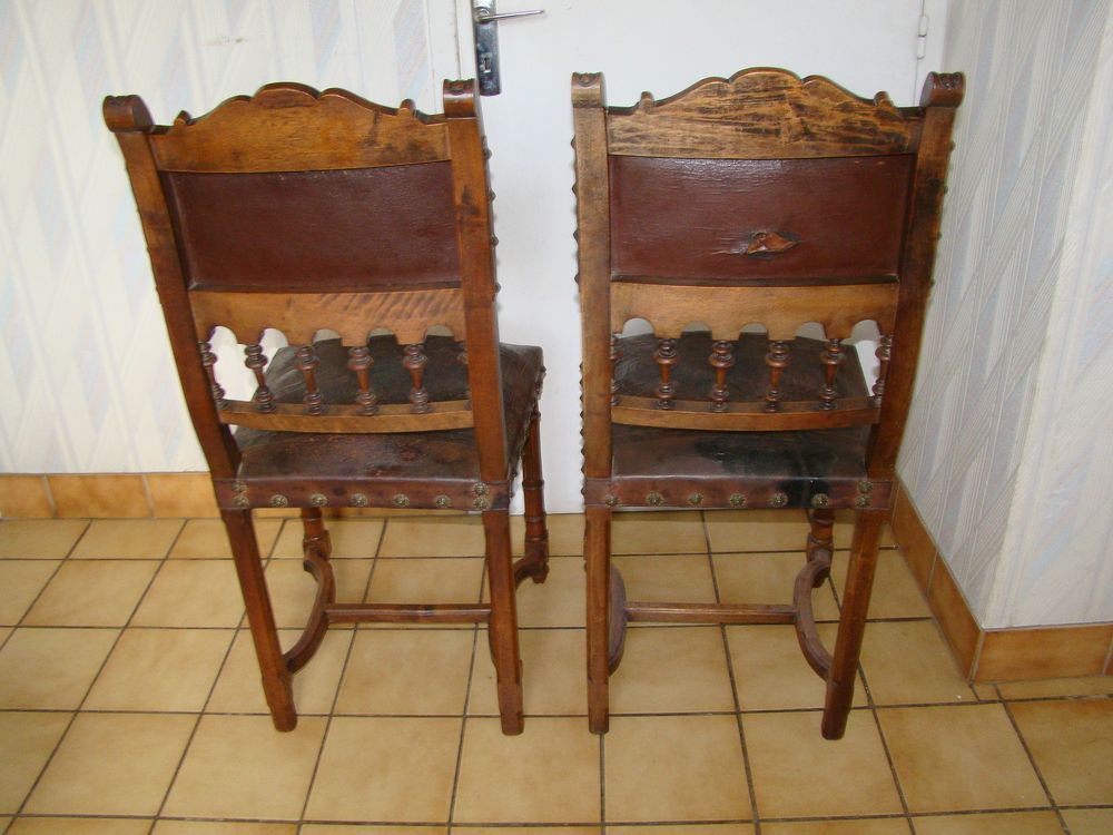 Chaises en cuir Epoque Art Nouveau - &agrave; l'unit&eacute; Meubles