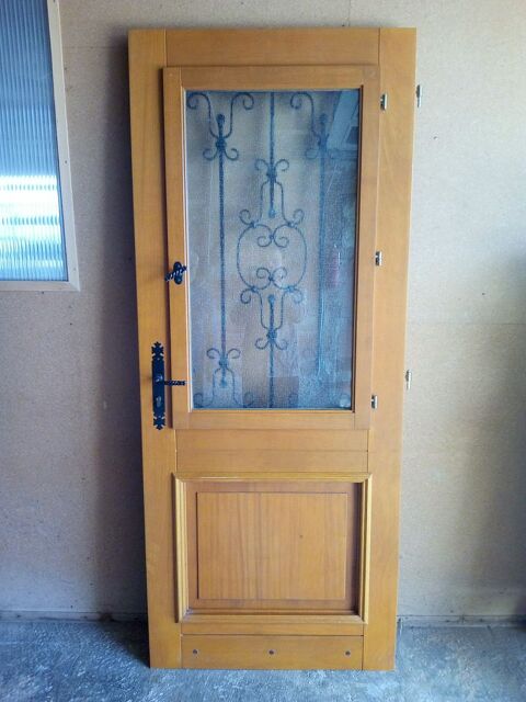 Porte d'entr�e 60 Le Chemin (51)