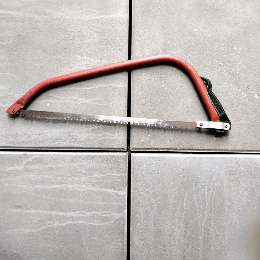 scie a main Bricolage