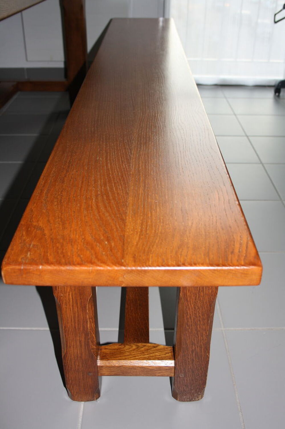 Table chaises banc en ch&ecirc;ne Meubles