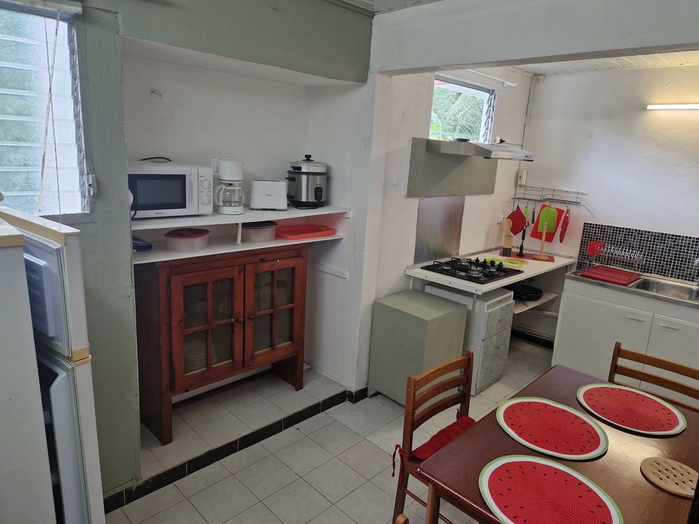Location Appartement STUDIO POUR ETUDIANT... A NE PAS RATER!!! Fort-de-france