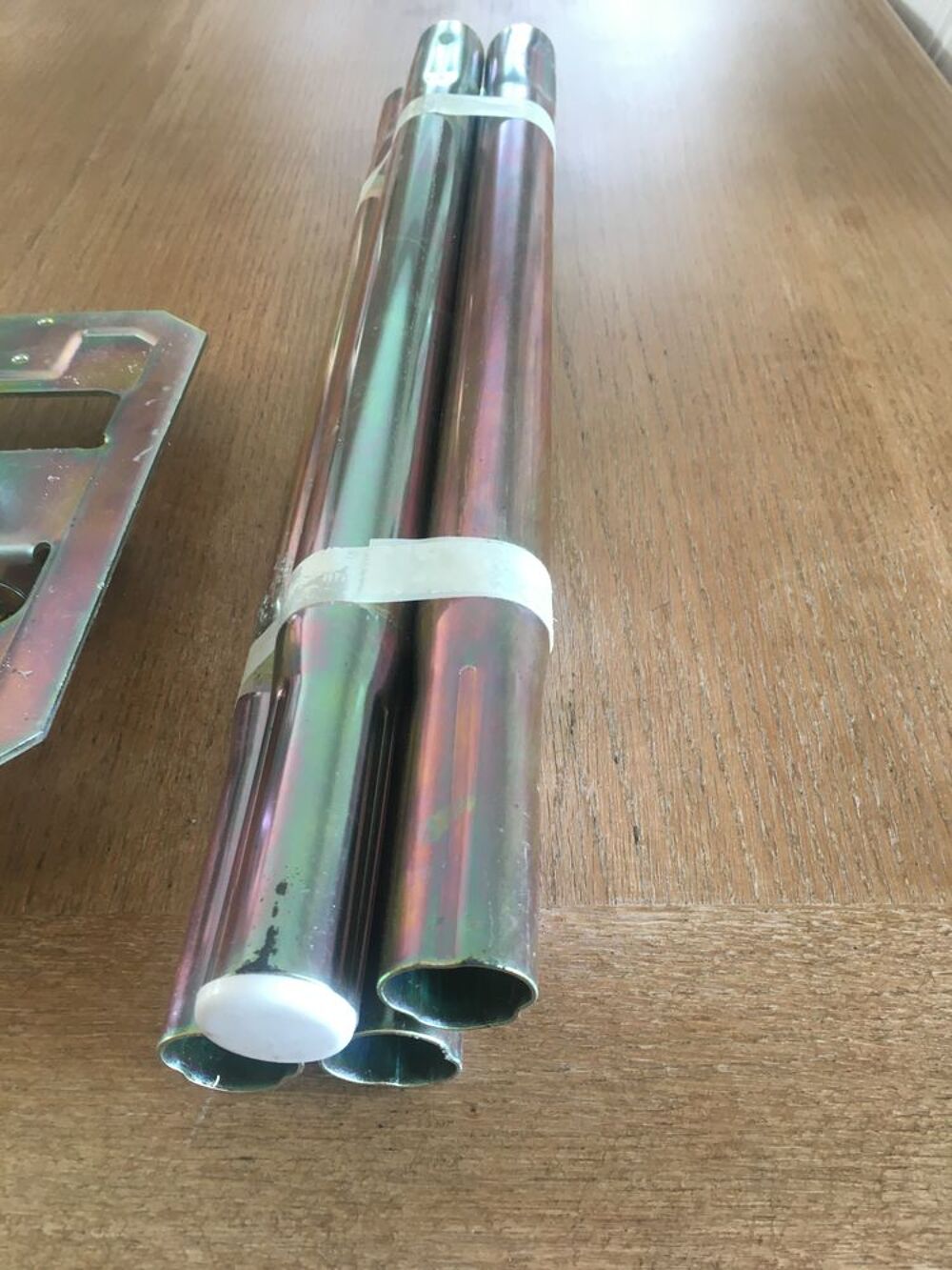 Kit fixation antenne ou parabole chemin&eacute;e NEUF Bricolage