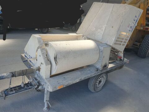 Projeteuse Lancy Ladon (45)